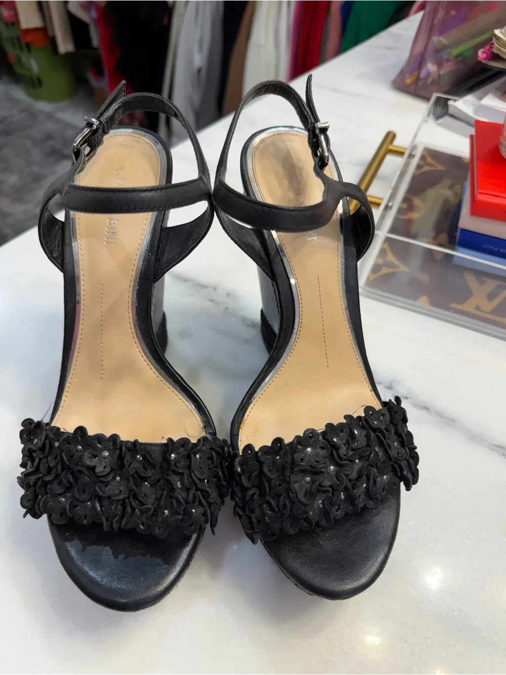 Gianni Bini chic black